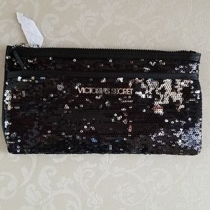 Bag clutch